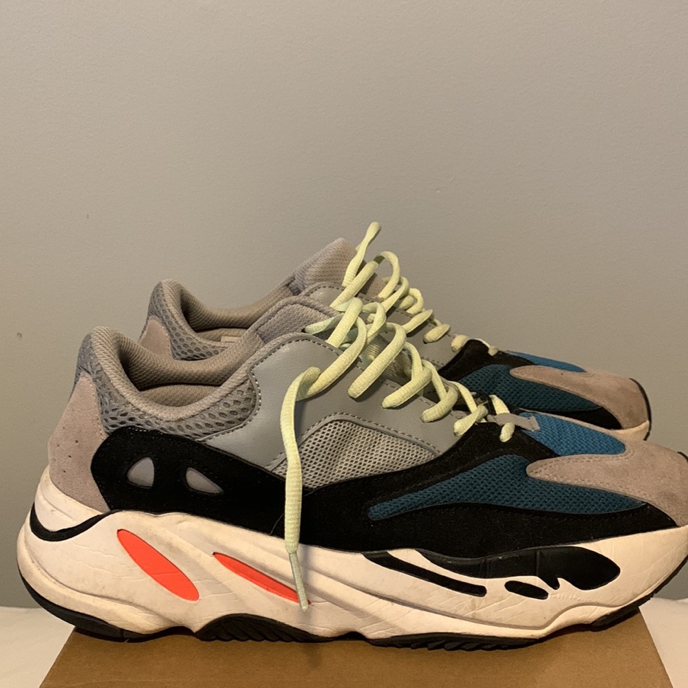 Yeezy Boost 700 “Wave Runner”